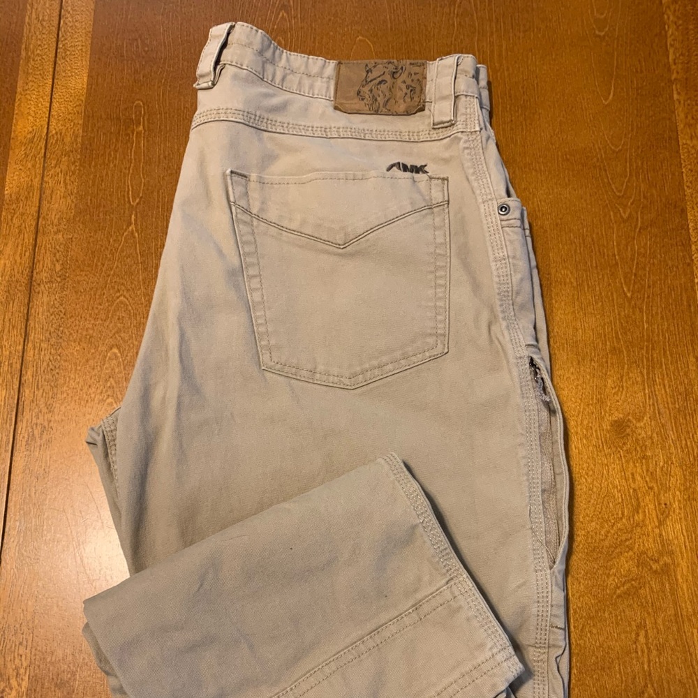 Mountain Khaki Pants